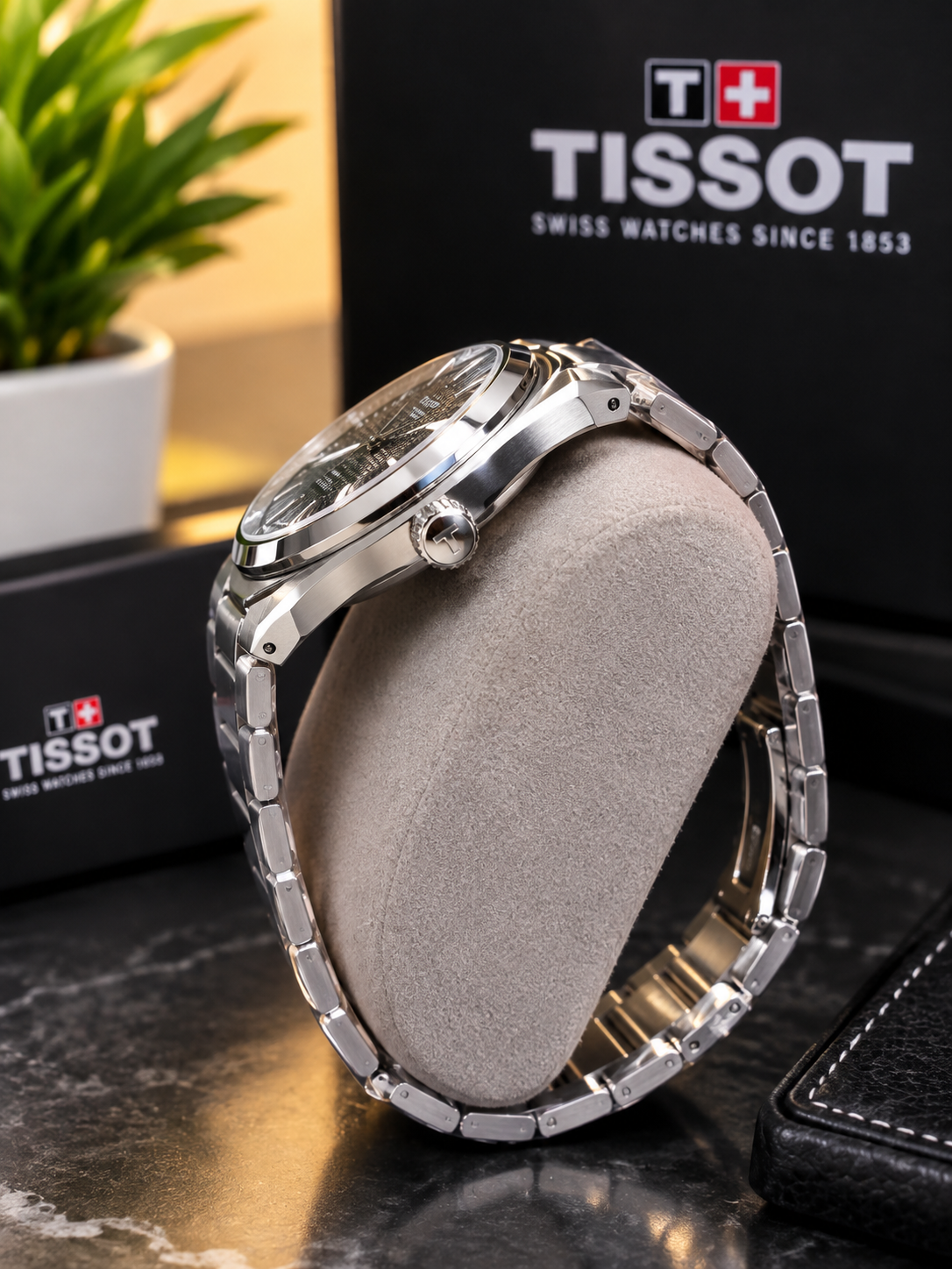 Premium Tissot OG Men's Wrist Watch – Luxury Analog Watch - Image 2